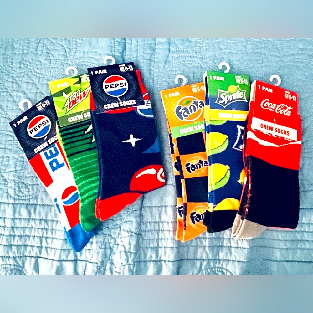 Pepsi/Coca-Cola Crew Socks